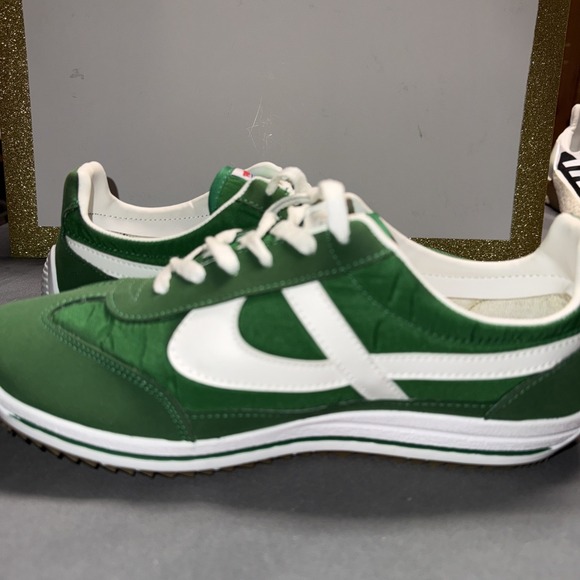 Panam Tennis Sneaker Shoe Green White NEW, Mens 9/Womens 10 - Picture 7 of 9